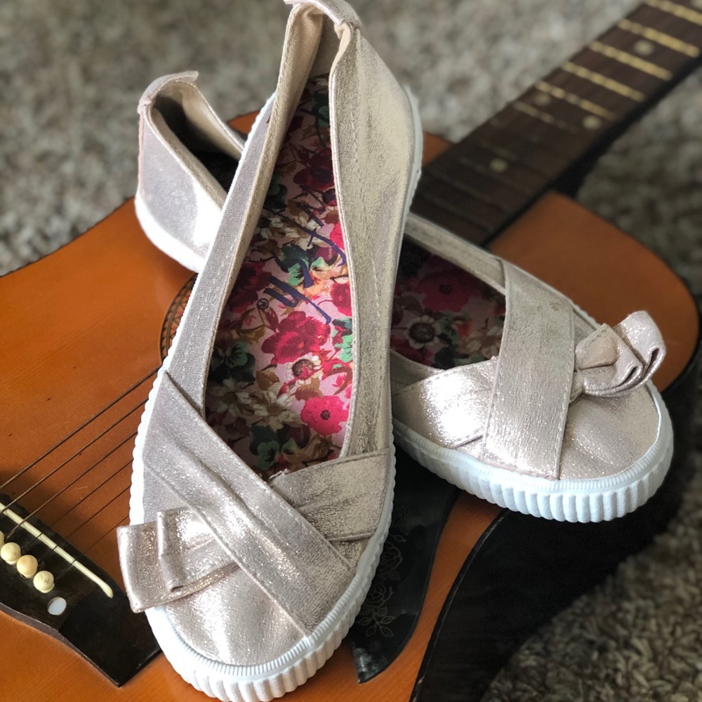 Blowfish slip-ons
